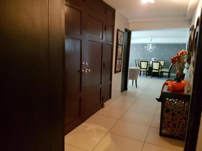 Foto Apartamento en Venta en Paitilla, Paitilla, Panamá - U$D 395.000 - APV21158 - BienesOnLine