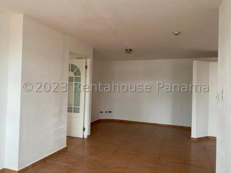 Foto Apartamento en Venta en 12 de Octubre, Ciudad de Panamá, Panamá - U$D 125.000 - APV66589 - BienesOnLine