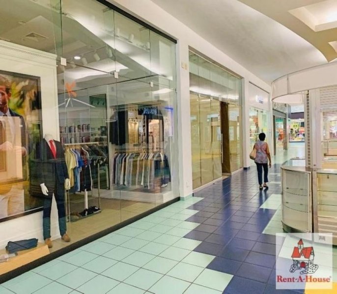 Foto Local en Alquiler en ALBROOK, Panamá - U$D 1.600 - LOA42725 - BienesOnLine