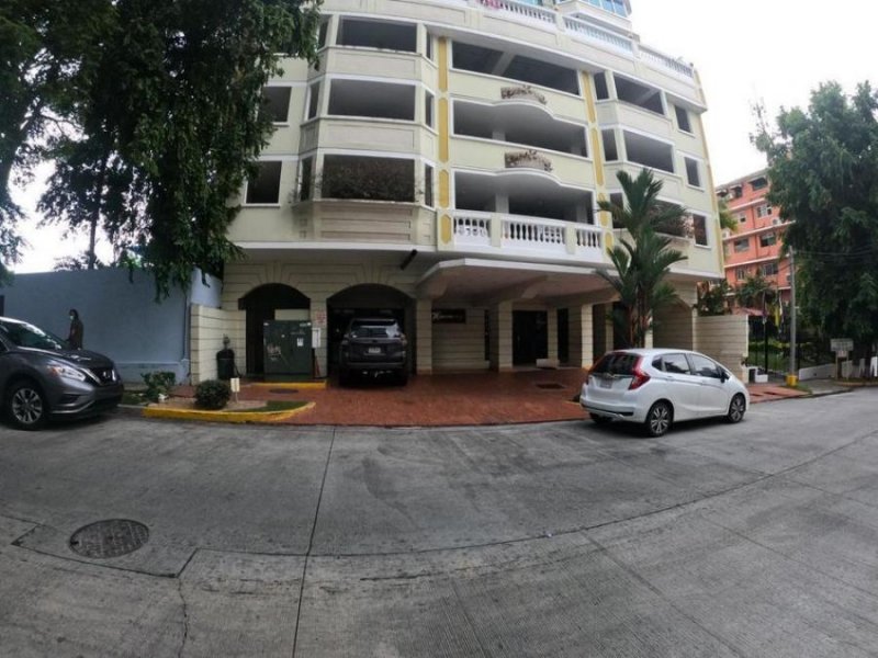 Foto Local en Alquiler en EL CANGREJO, Panamá - U$D 1.100 - LOA49378 - BienesOnLine