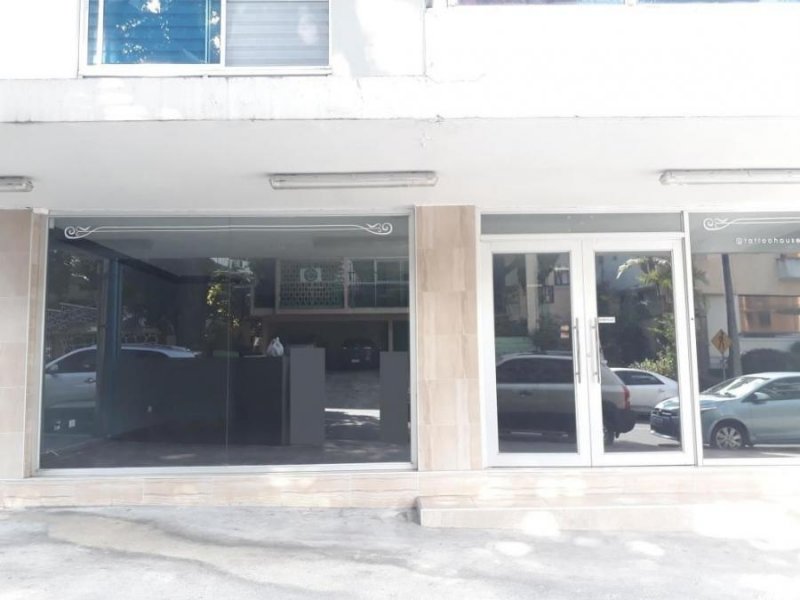 Foto Local en Alquiler en El Cangrejo, Panamá - U$D 1.000 - LOA28927 - BienesOnLine