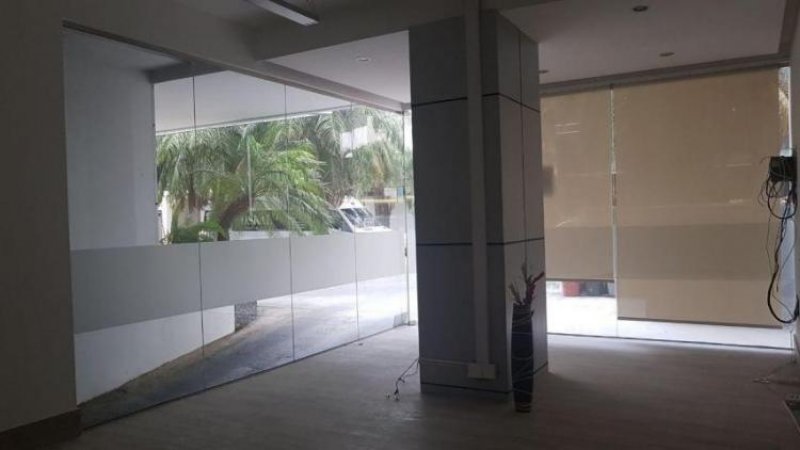 Foto Local en Alquiler en Marbella, Panamá - U$D 2.000 - LOA23634 - BienesOnLine