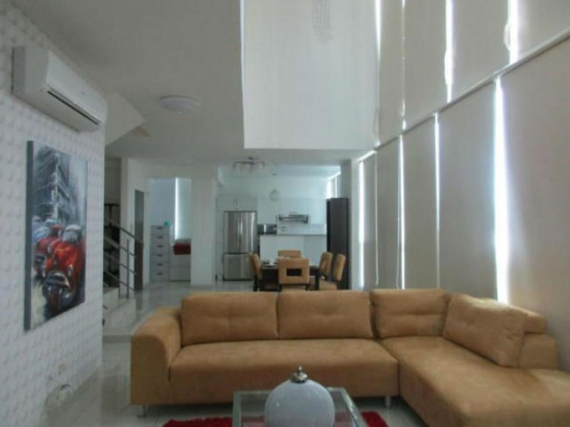 Foto Apartamento en Alquiler en San Francisco, Ciudad de Panamá, Panamá - U$D 2.800 - APA10295 - BienesOnLine