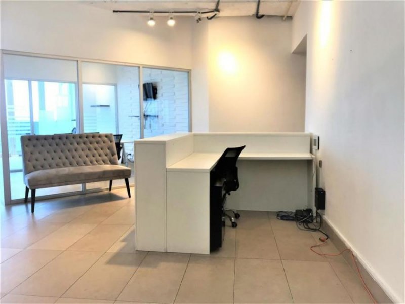 Foto Oficina en Alquiler en OBARRIO, Panamá - U$D 1.560 - OFA43385 - BienesOnLine