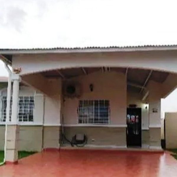 Foto Casa en Venta en Sausalito Gardens, Hospital Nicolas Solano, Panamá - U$D 115.000 - CAV41435 - BienesOnLine