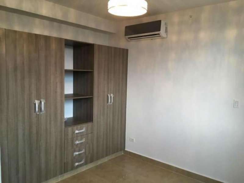 Foto Apartamento en Alquiler en obarrio, Ciudad de Panamá, Panamá - U$D 1.500 - APA13007 - BienesOnLine