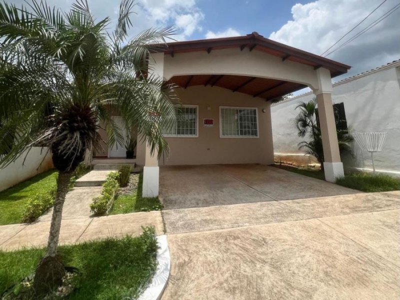 Casa en Alquiler en Brisas del Golf Arraiján, Panamá