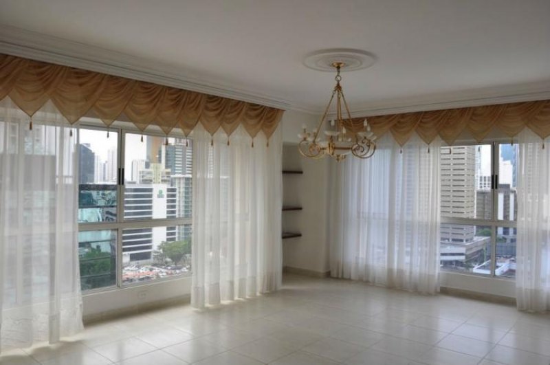 Foto Apartamento en Alquiler en Obarrio, Bella Vista, Panamá - U$D 2.300 - APA4620 - BienesOnLine