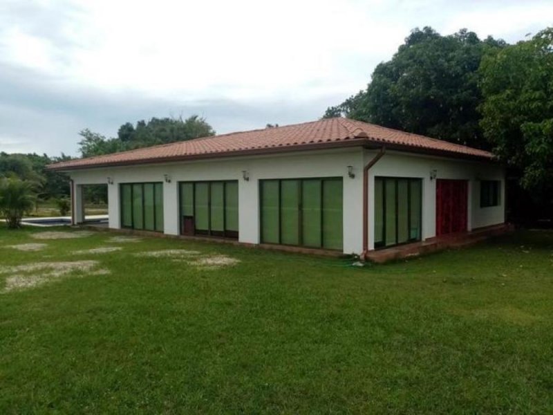 Foto Casa en Venta en Chame, Panamá - U$D 1.000.000 - CAV43311 - BienesOnLine