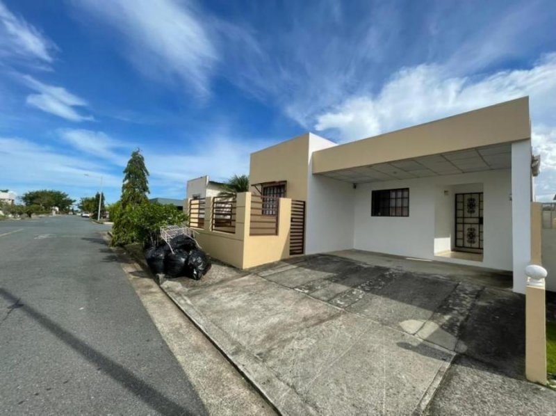 Casa en Venta en La Arboleda La Chorrera, Panamá