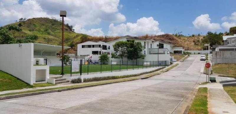 Foto Terreno en Venta en Ciudad de Panamá, Panamá - U$D 215.000 - TEV24142 - BienesOnLine