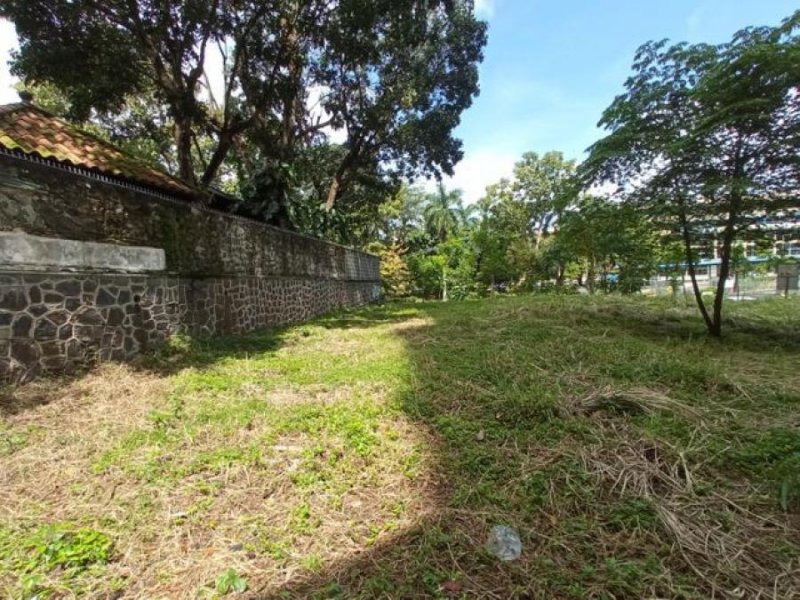 Foto Terreno en Venta en EL CANGREJO, Panamá - U$D 2.100.000 - TEV58899 - BienesOnLine