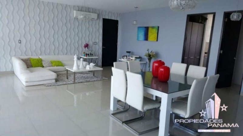 Apartamento en Venta en  Bella Vista, Panamá