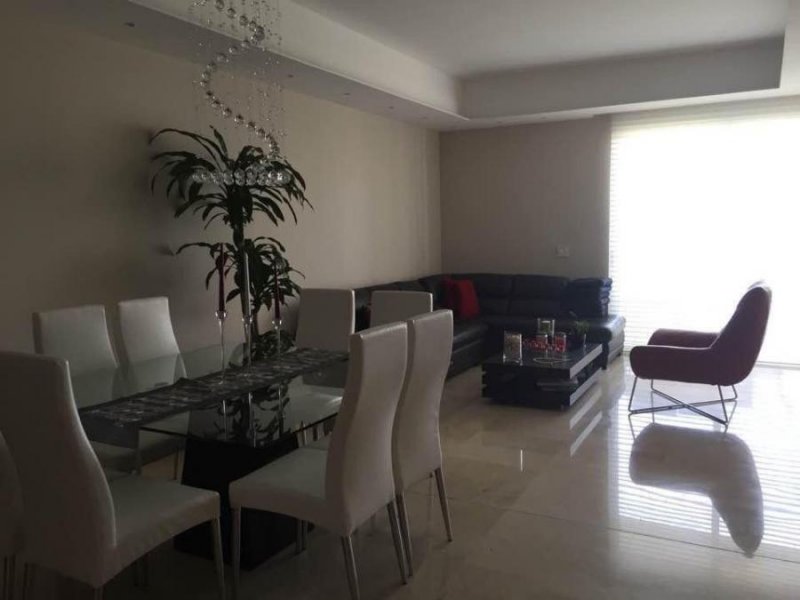 Venta Apartamento de 252.02 Mts en Santa Maria