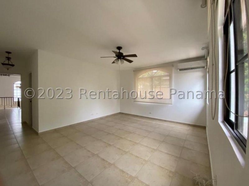 Foto Casa en Venta en Ciudad de Panamá, Panamá - U$D 745.000 - CAV77362 - BienesOnLine