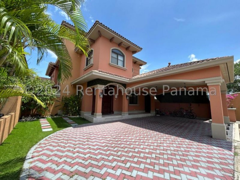 Foto Casa en Venta en Ciudad de Panamá, Panamá - U$D 440.000 - CAV76547 - BienesOnLine