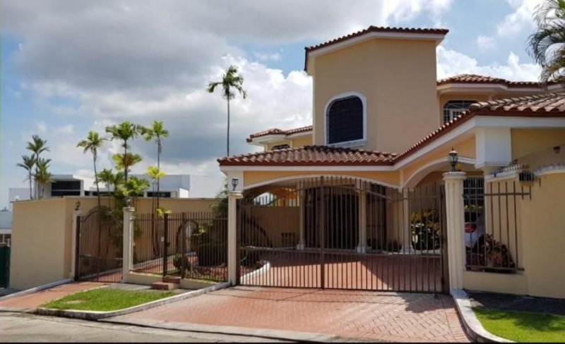 Foto Casa en Venta en Ciudad de Panamá, Panamá - U$D 895.000 - CAV77280 - BienesOnLine