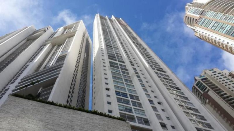 Foto Apartamento en Venta en Ciudad de Panamá, Panamá - U$D 744.000 - APV22700 - BienesOnLine