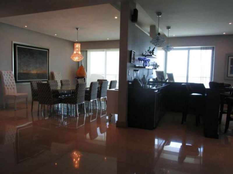 Foto Apartamento en Venta en Costa del Este, Ciudad de Panamá, Panamá - U$D 1.100.000 - APV13780 - BienesOnLine