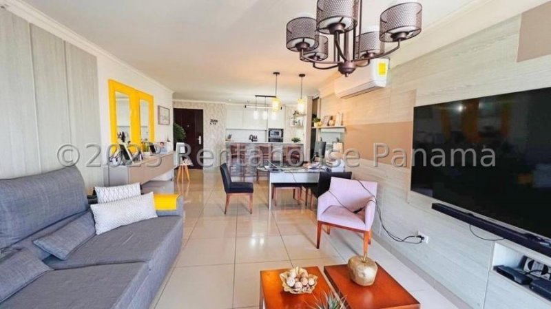 Foto Apartamento en Venta en Villa de las Fuentes, Ciudad de Panamá, Panamá - U$D 240.000 - APV70666 - BienesOnLine