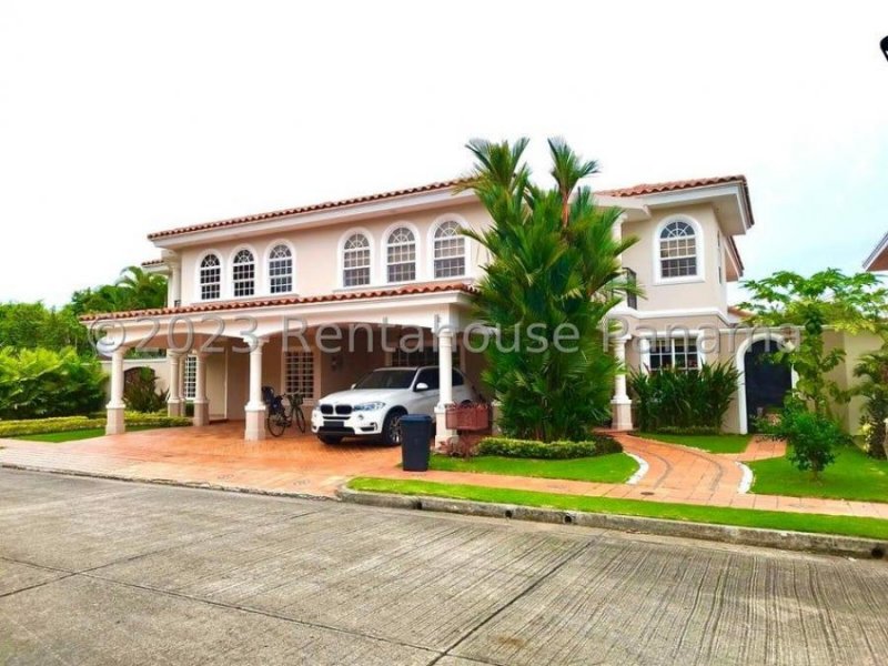 Foto Casa en Venta en Costa del Este, Juan Díaz, Panamá - U$D 750.000 - CAV68783 - BienesOnLine