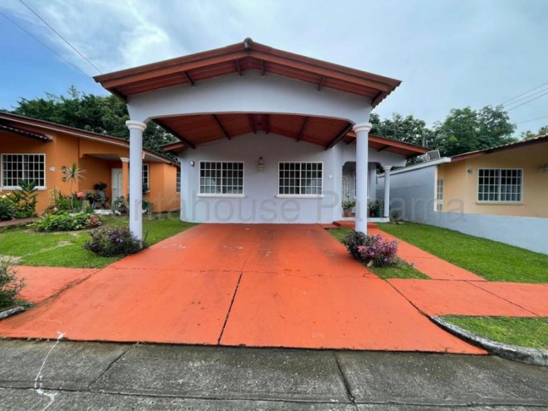 Casa en Venta en Brisas del Golf Rufina Alfaro, Panamá