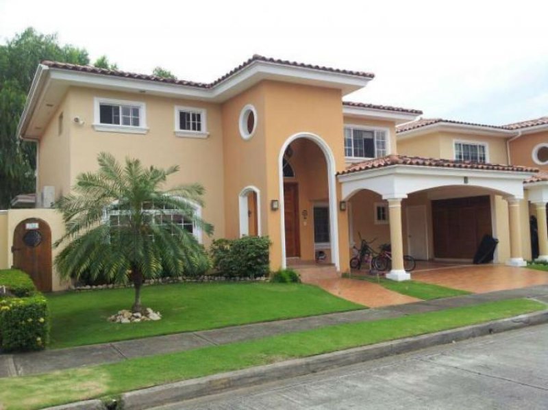 Foto Casa en Venta en Costa Del Este, Ciudad de Panamá, Panamá - U$D 970.000 - CAV14093 - BienesOnLine