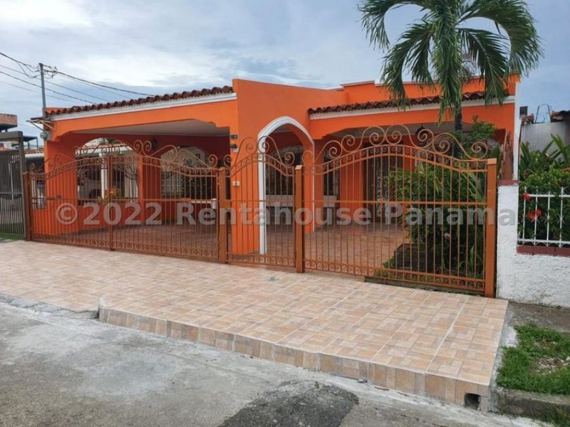 Foto Casa en Venta en Chanis, Parque Lefevre, Panamá - U$D 225.000 - CAV59121 - BienesOnLine