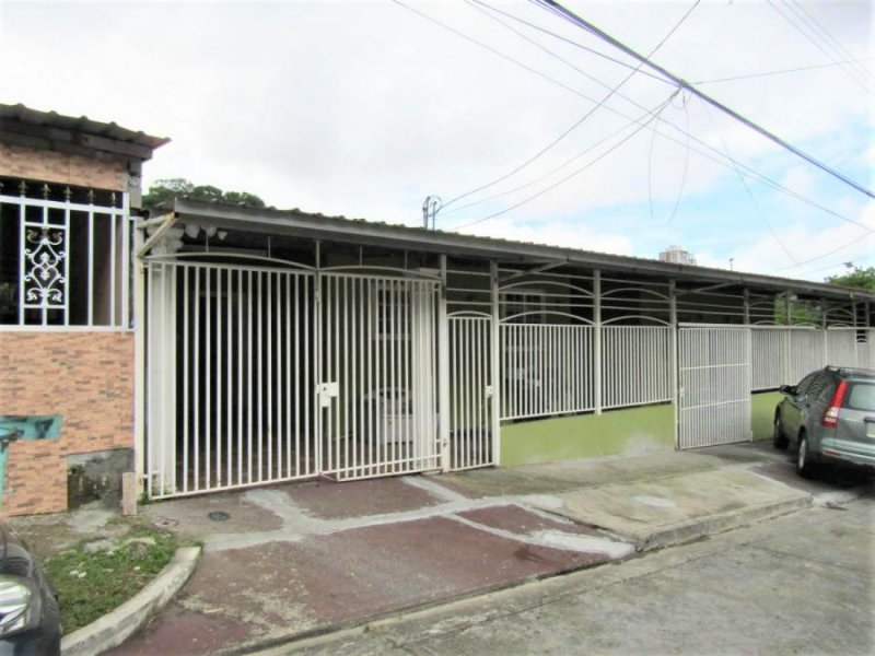 Foto Casa en Venta en Altos de Santa Maria, Altos de Santa Maria, Panamá - U$D 150.000 - CAV35417 - BienesOnLine