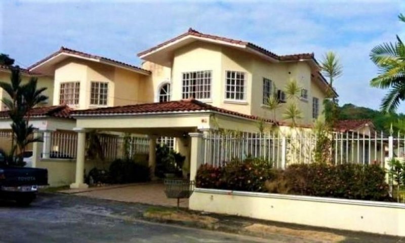 Foto Casa en Venta en PH Green Valley, Albrook, Panamá - U$D 450.000 - CAV35434 - BienesOnLine