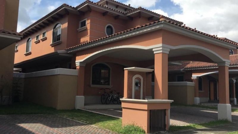 Foto Casa en Venta en Costa Sur, Juan Díaz, Panamá - U$D 425.000 - CAV44554 - BienesOnLine