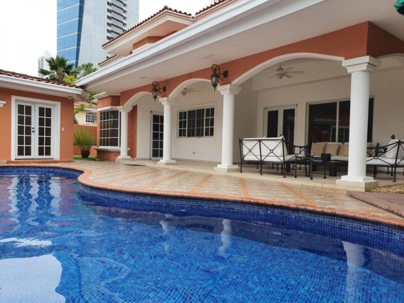 Foto Casa en Venta en PH Costa Serena, Costa del Este, Panamá - U$D 1.100.000 - CAV34435 - BienesOnLine