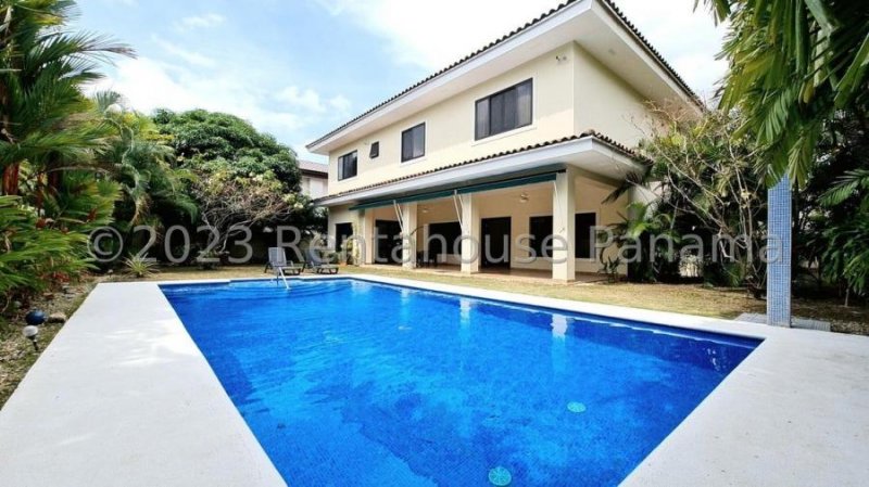 Foto Casa en Venta en Costa del Este, Juan Díaz, Panamá - U$D 1.300.000 - CAV64050 - BienesOnLine