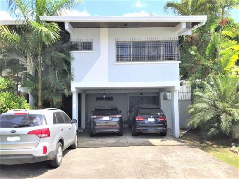 Foto Casa en Venta en Altos del Golf, San Francisco, Panamá - U$D 525.000 - CAV37762 - BienesOnLine