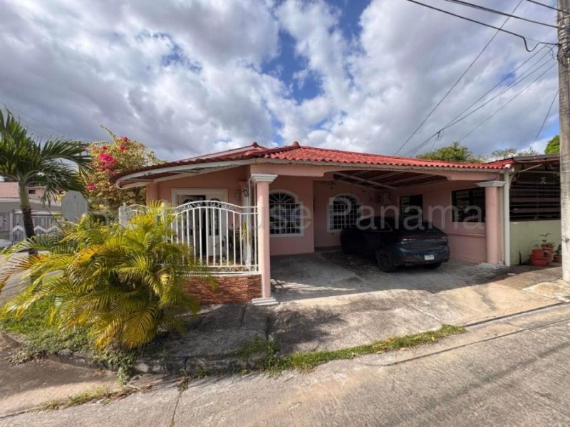 Casa en Venta en Villa Lucre José Domingo Espinar, Panamá