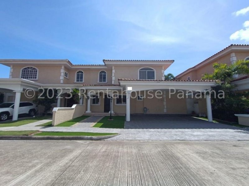 Foto Casa en Venta en Costa del Este, Juan Díaz, Panamá - U$D 640.000 - CAV76730 - BienesOnLine