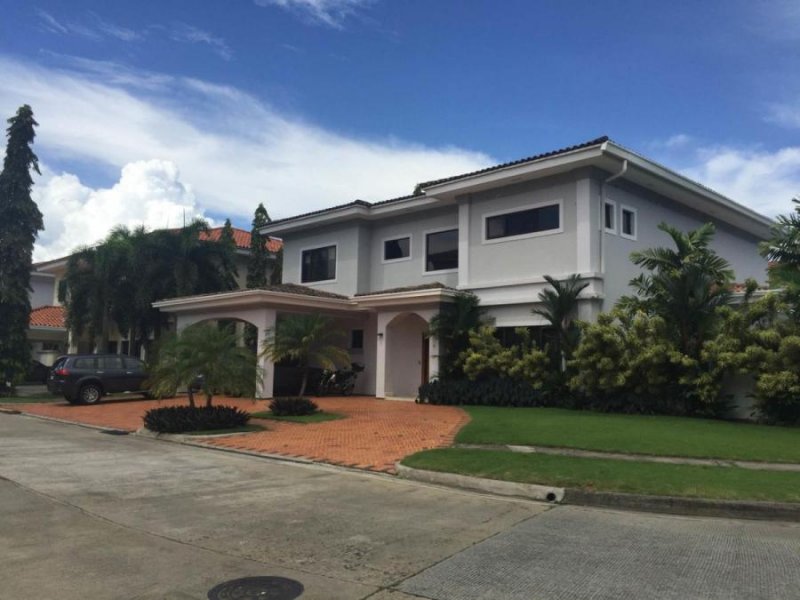 Foto Casa en Venta en Juan Diaz, Juan Díaz, Panamá - U$D 1.600.000 - CAV64945 - BienesOnLine