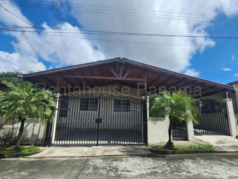 Casa en Venta en Brisas del Golf Rufina Alfaro, Panamá