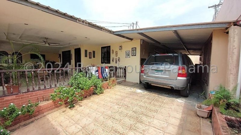 Venta de Casa Unifamiliar en Tierra Alta, Villa Lucre 24-8120