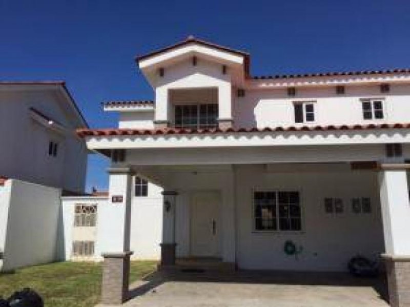 Foto Casa en Venta en Juan Díaz, Panamá - U$D 310.000 - CAV17511 - BienesOnLine