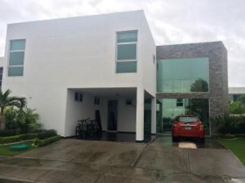 Foto Casa en Venta en Ciudad de Panamá, Panamá - U$D 510.000 - CAV17600 - BienesOnLine