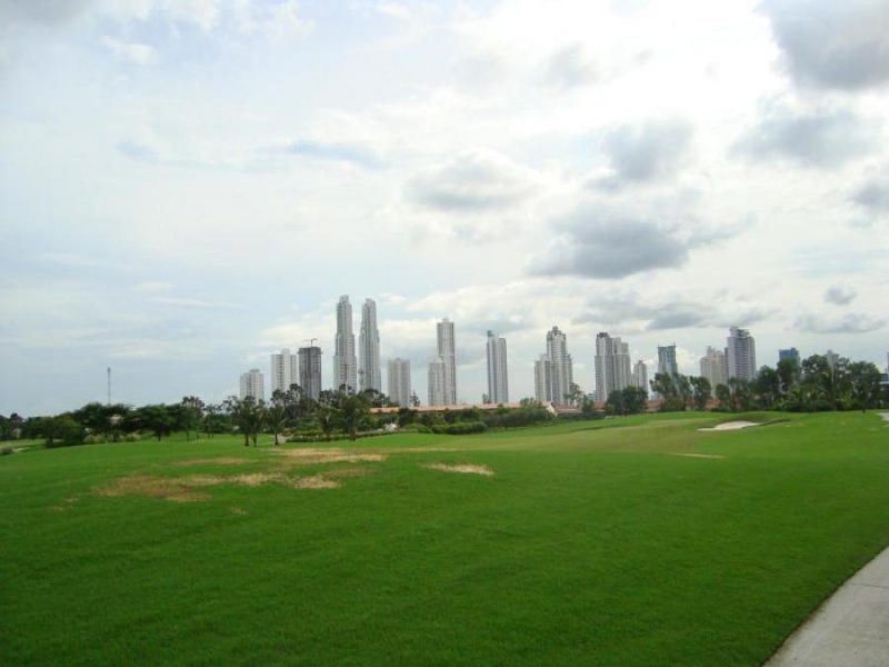 Terreno en Venta en Santa Maria Juan Díaz, Panamá