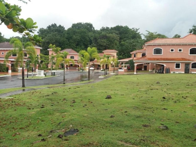 Terreno en Venta en Clayton Ancón, Panamá