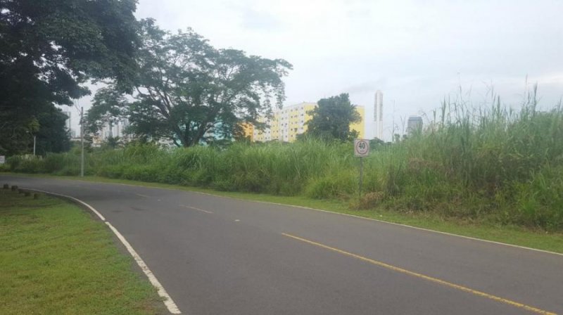 Terreno en Venta en Curundu Curundu, Panamá