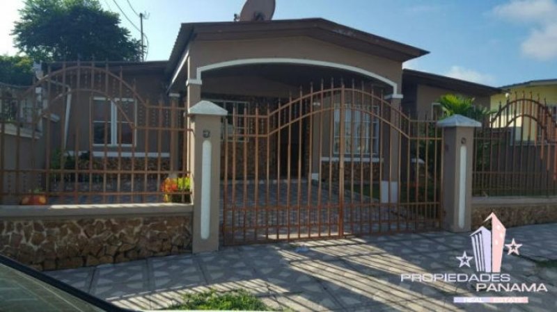 Foto Casa en Alquiler en Las Cumbres, Panamá - U$D 800 - CAA14404 - BienesOnLine